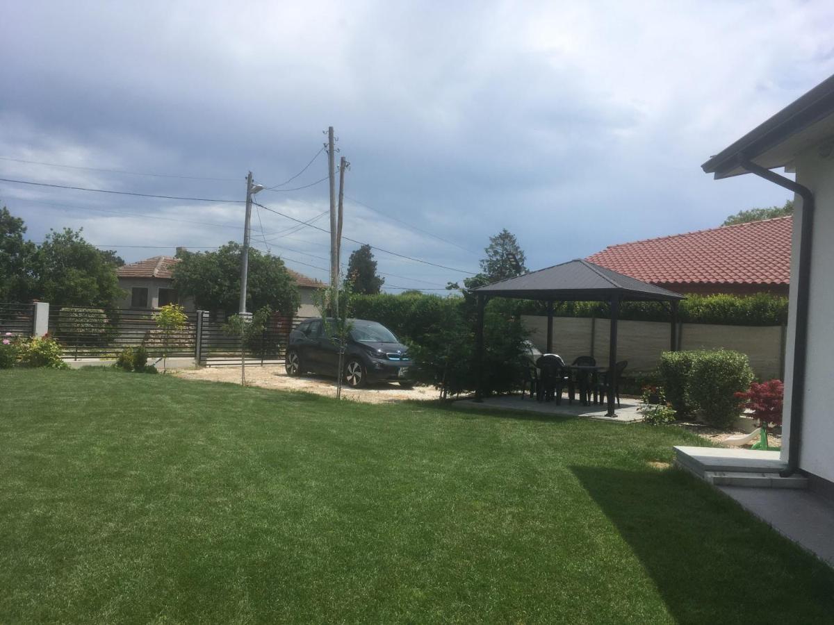 Karia Apartments Шабла Екстер'єр фото
