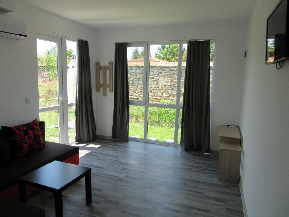Karia Apartments Шабла Екстер'єр фото