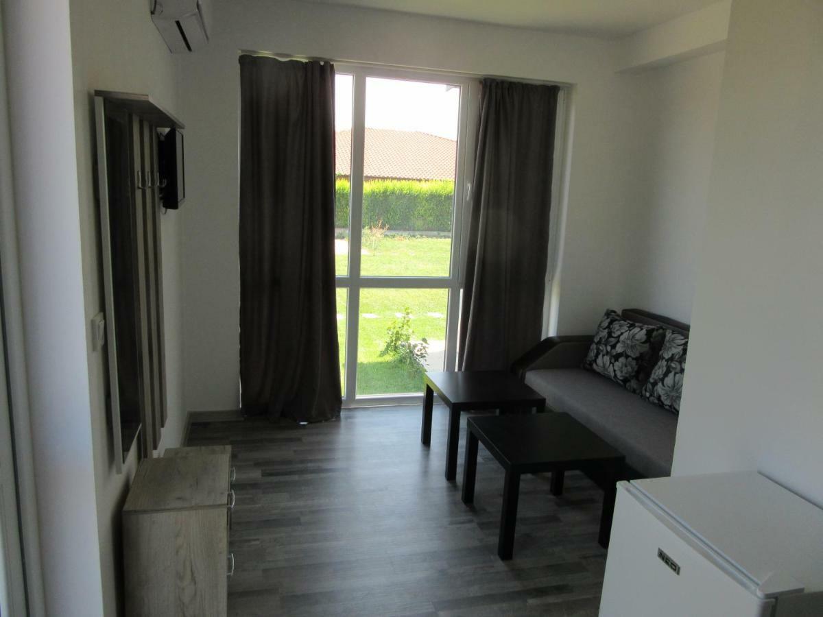 Karia Apartments Шабла Екстер'єр фото